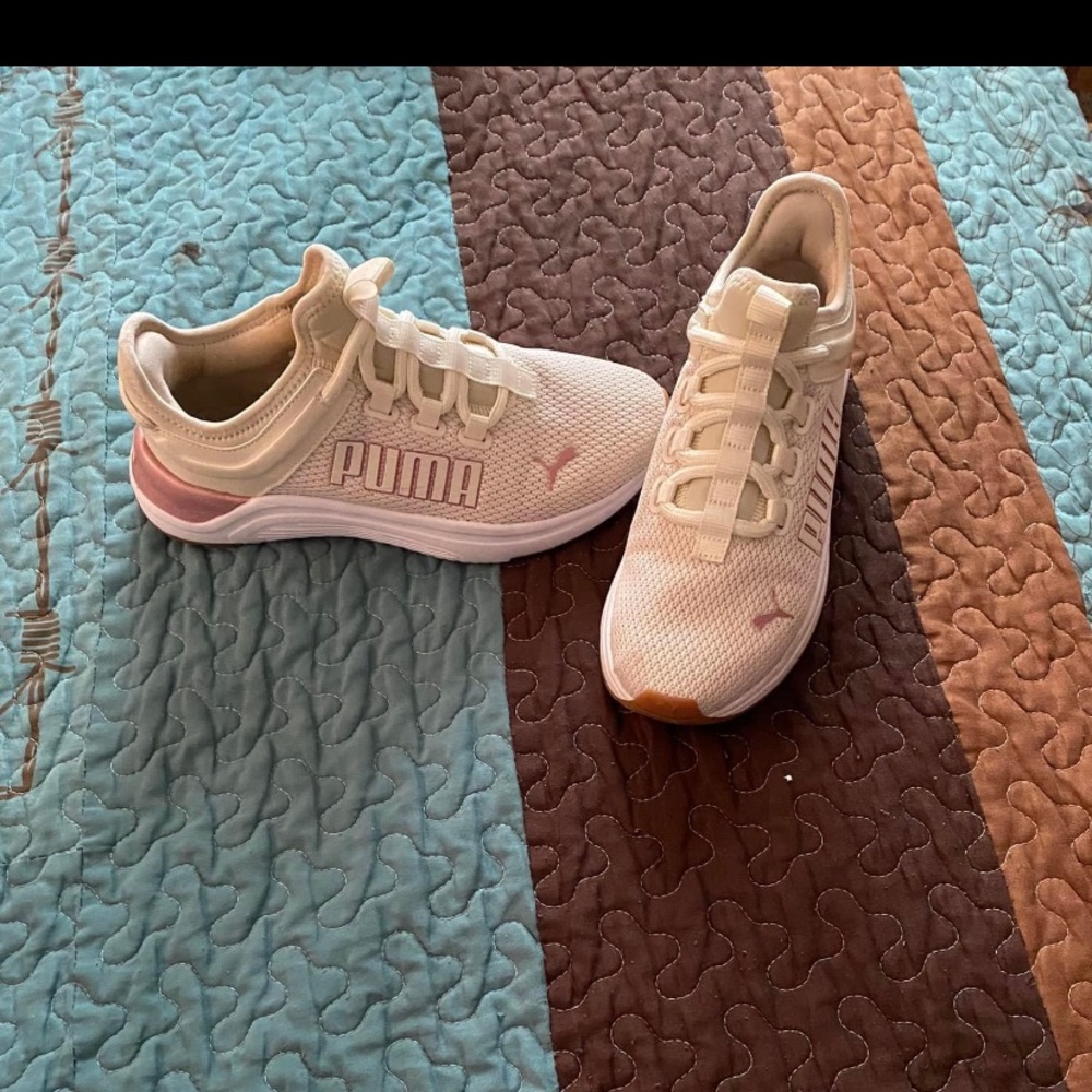 Puma light / dark pink athletic shoes. Size 8.5